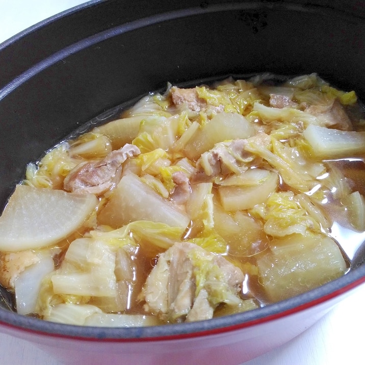 ストウブで☆鶏肉と白菜の蒸し煮